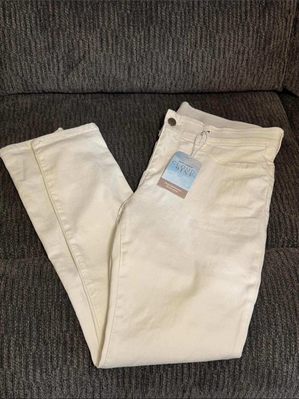 Coco + Carmen Cream Jeggings — Soft Neutral Stretch White
